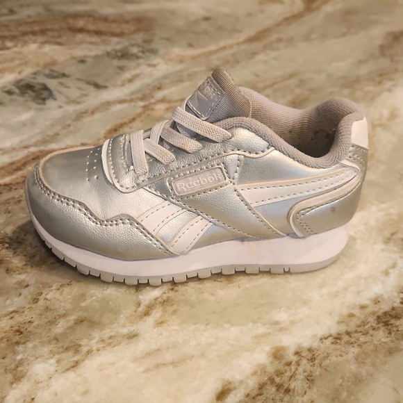 Toddler Reeboks - Picture 2 of 3
